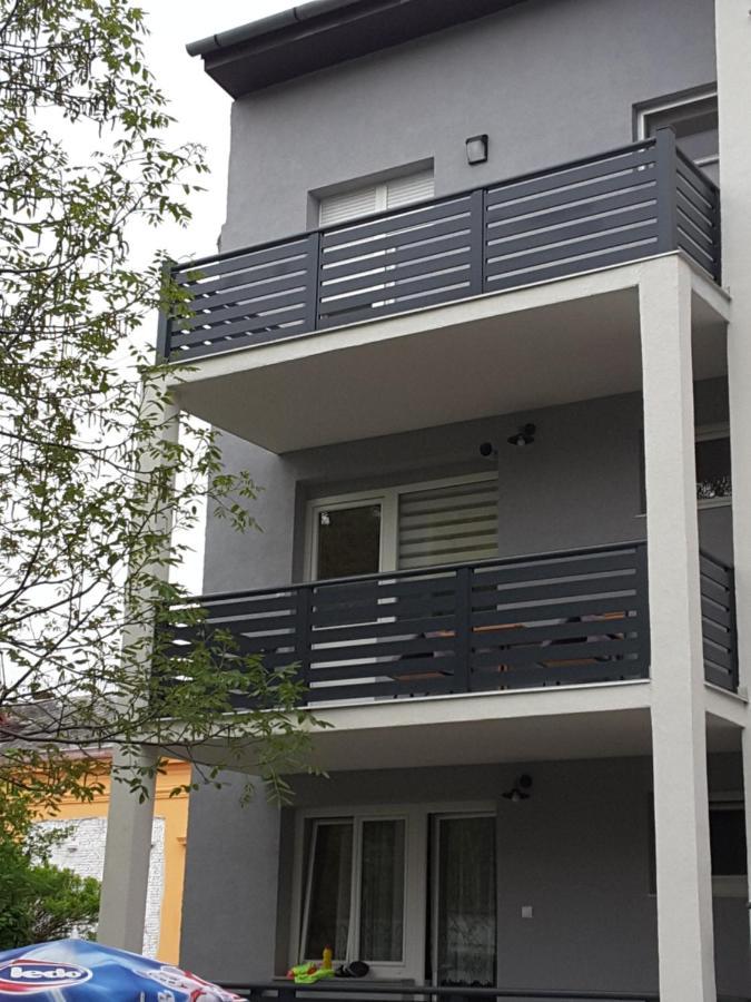 Apartman Bloom Apartment Osijek Exterior photo