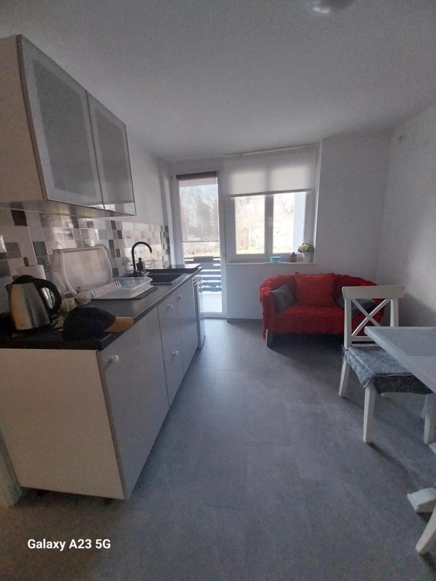 Apartman Bloom Osijek Exterior photo