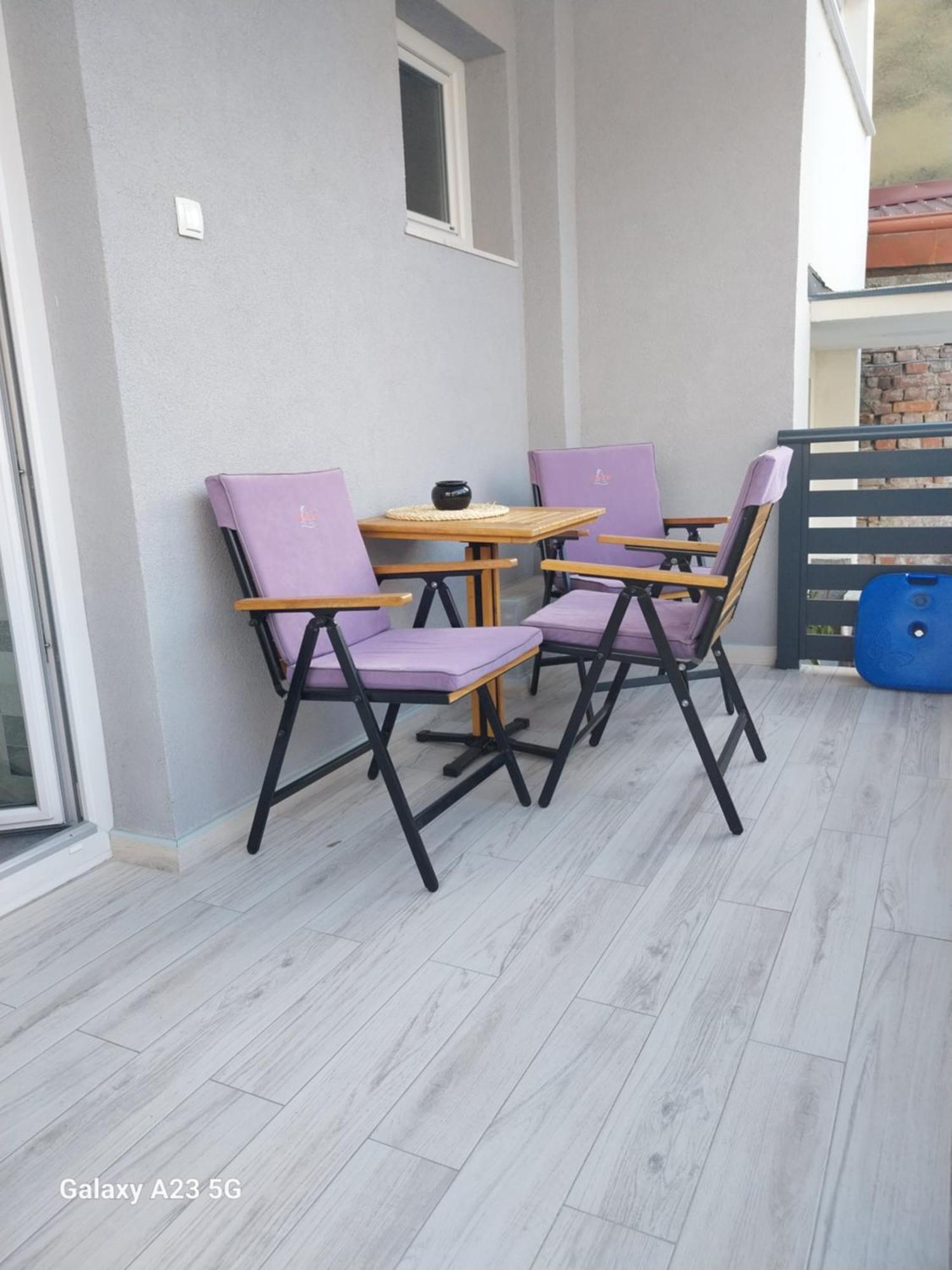 Apartman Bloom Apartment Osijek Exterior photo